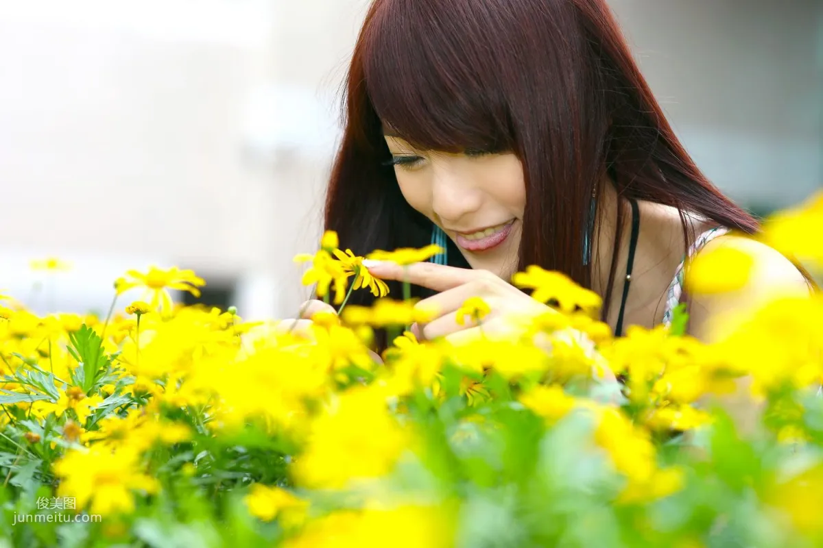 Jessica: Web Idols photo 16