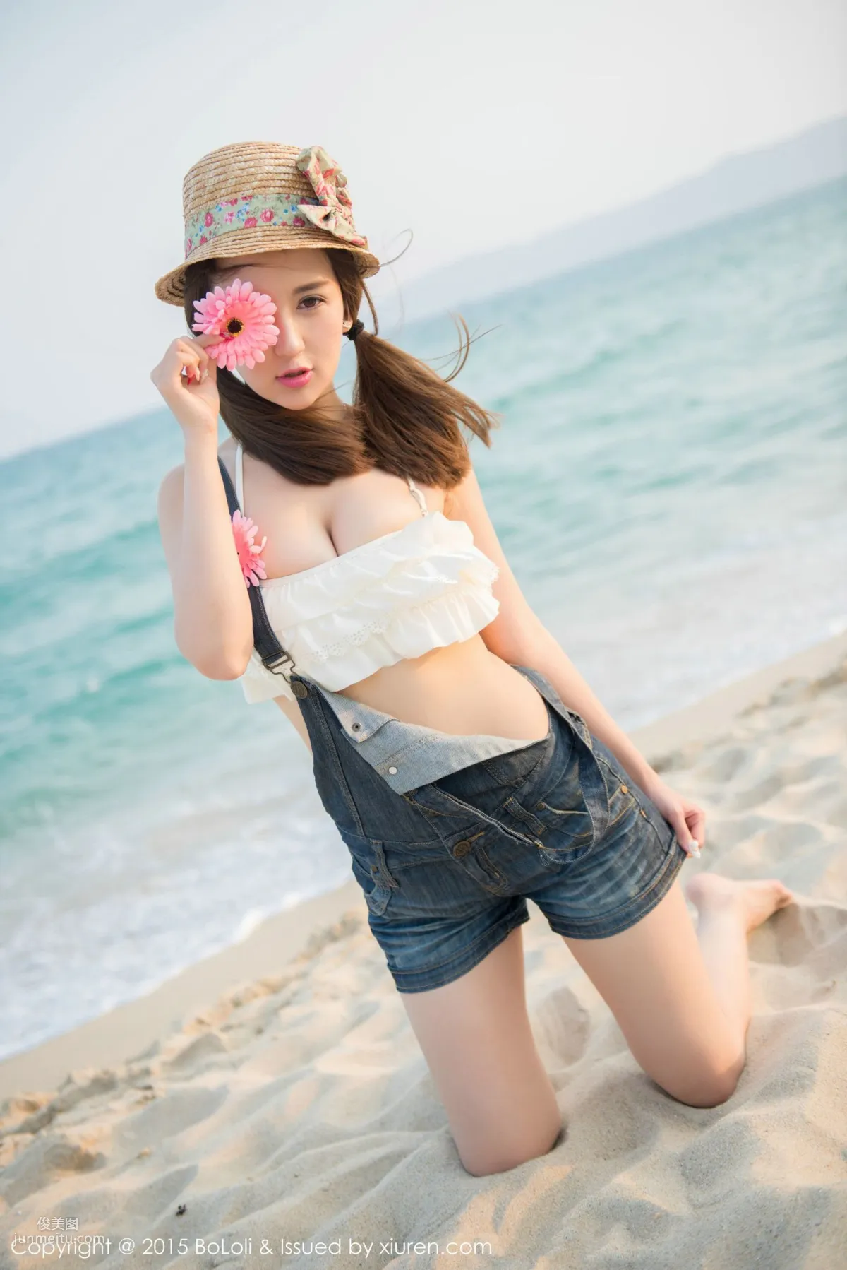 Monkey_Xiao Panshu Sanya Travel Shoot Cute and Beautiful Outdoor Shoot Series [Boluoshe] Vol.015 Photo Set photo 44