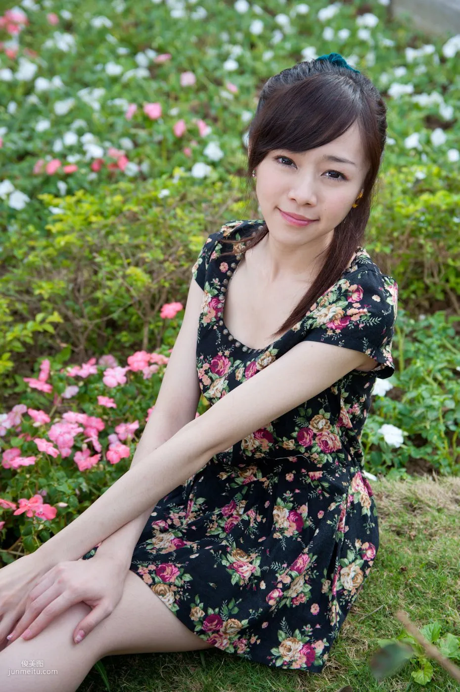 Taiwan Pure Beauty Mika Water Museum Street Snap Photo Set photo 82