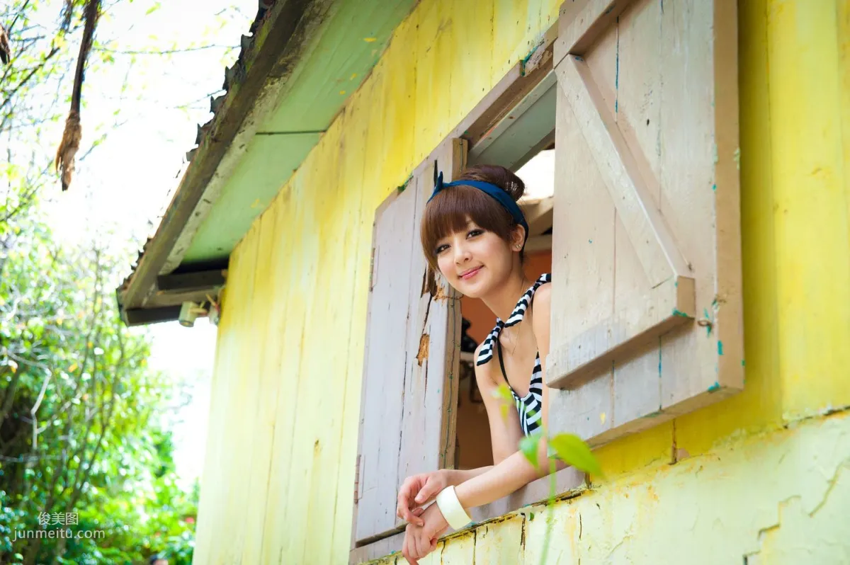 Zhang Kaijie / Mikako, Montmartre Cafe Outdoor Shoot Photo Set photo 80