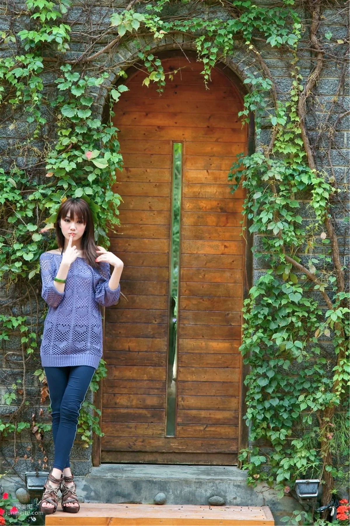 He Pinmei: Web Idols photo 4