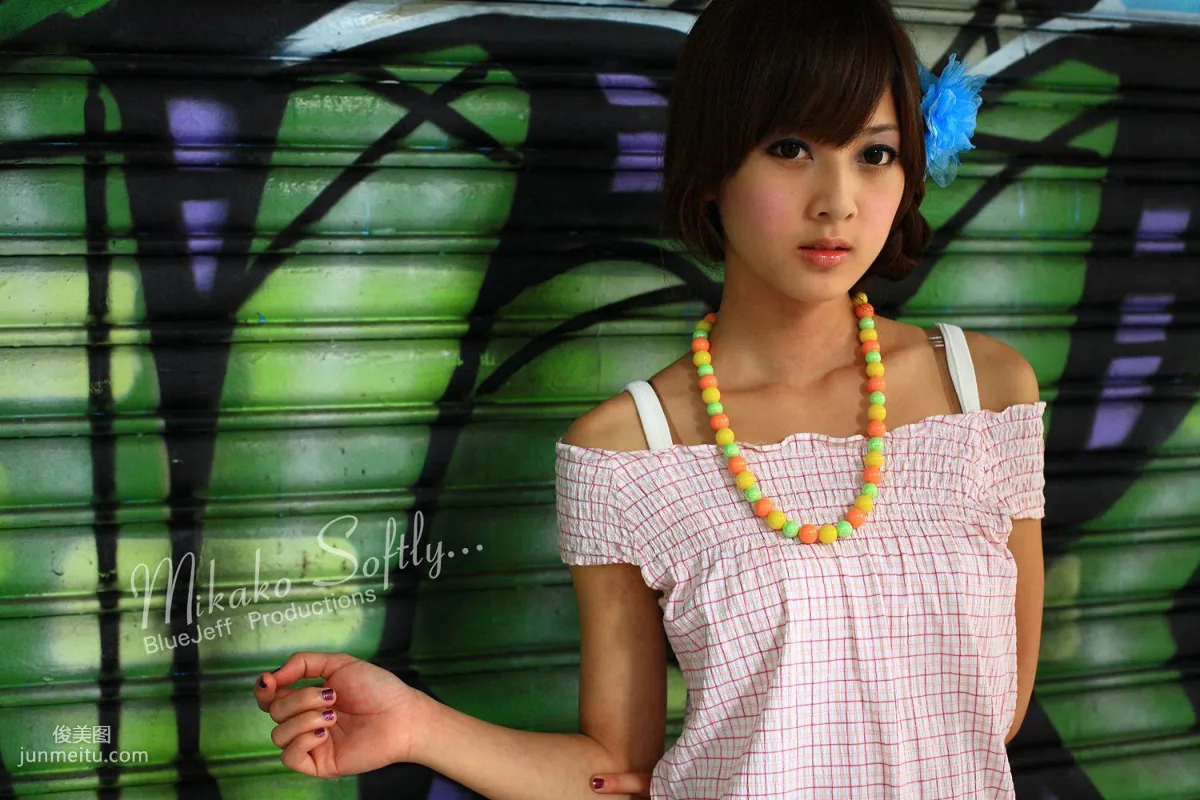 Mikako/張凱潔《咬一口》寫真集 27