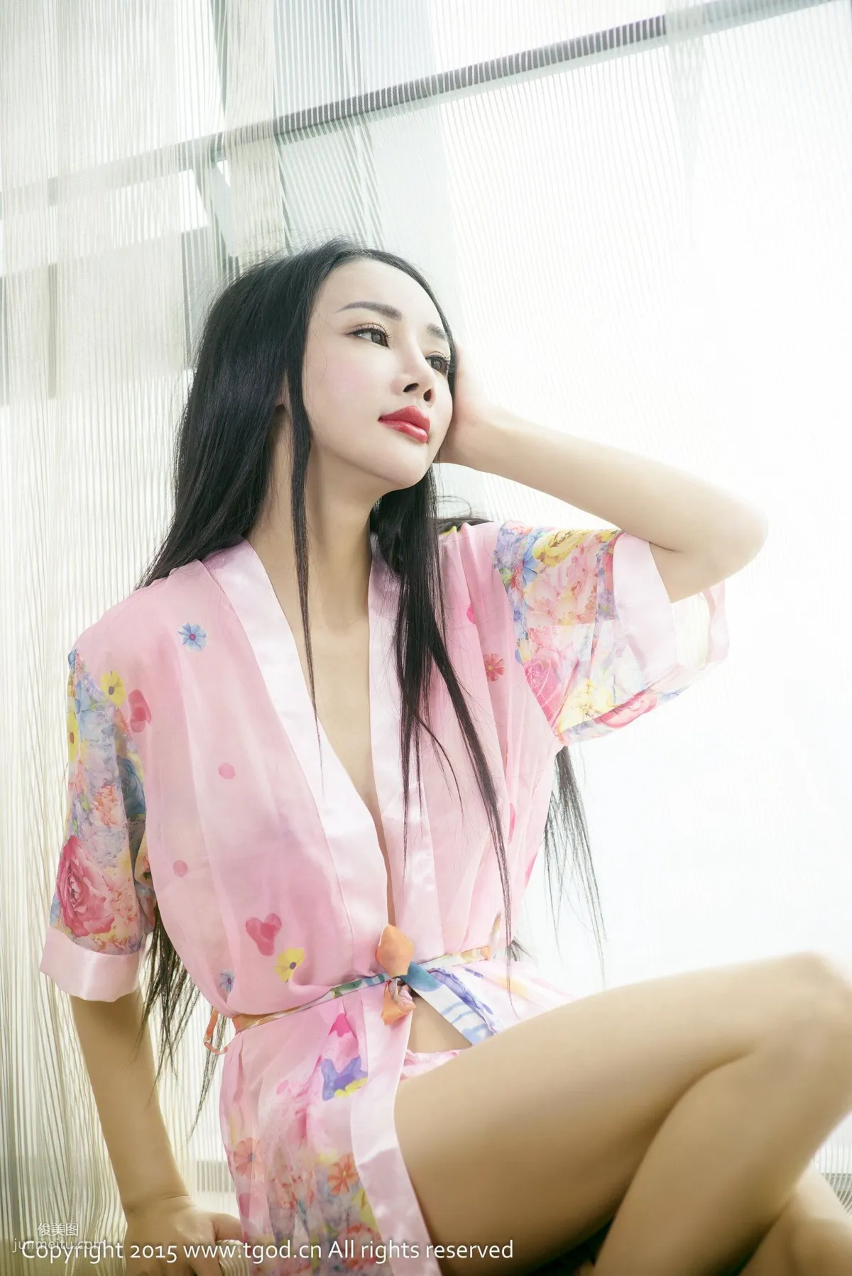 Jie Xier: TGOD photo 2