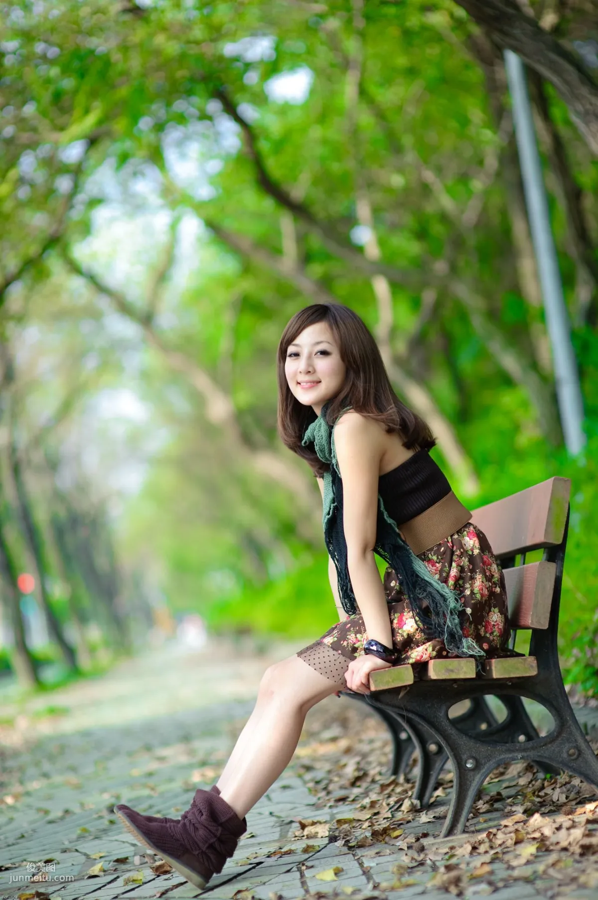 Guo Zi MM/Zhang Kaijie, Sisi South Village + Daan Forest Park Outdoor Shoot Photo Set photo 14