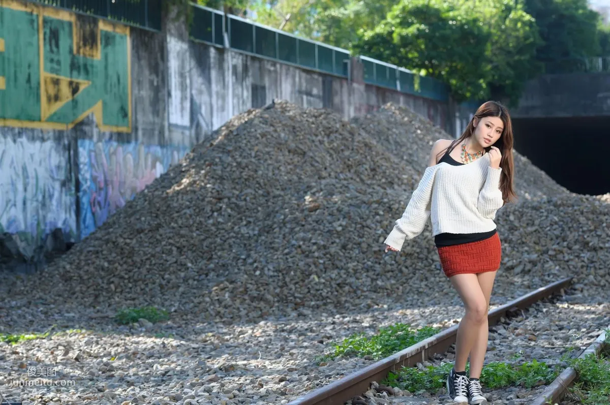 Lin Zhenyi Yuna Fresh and Sweet Outdoor Photos Photo Collection photo 5