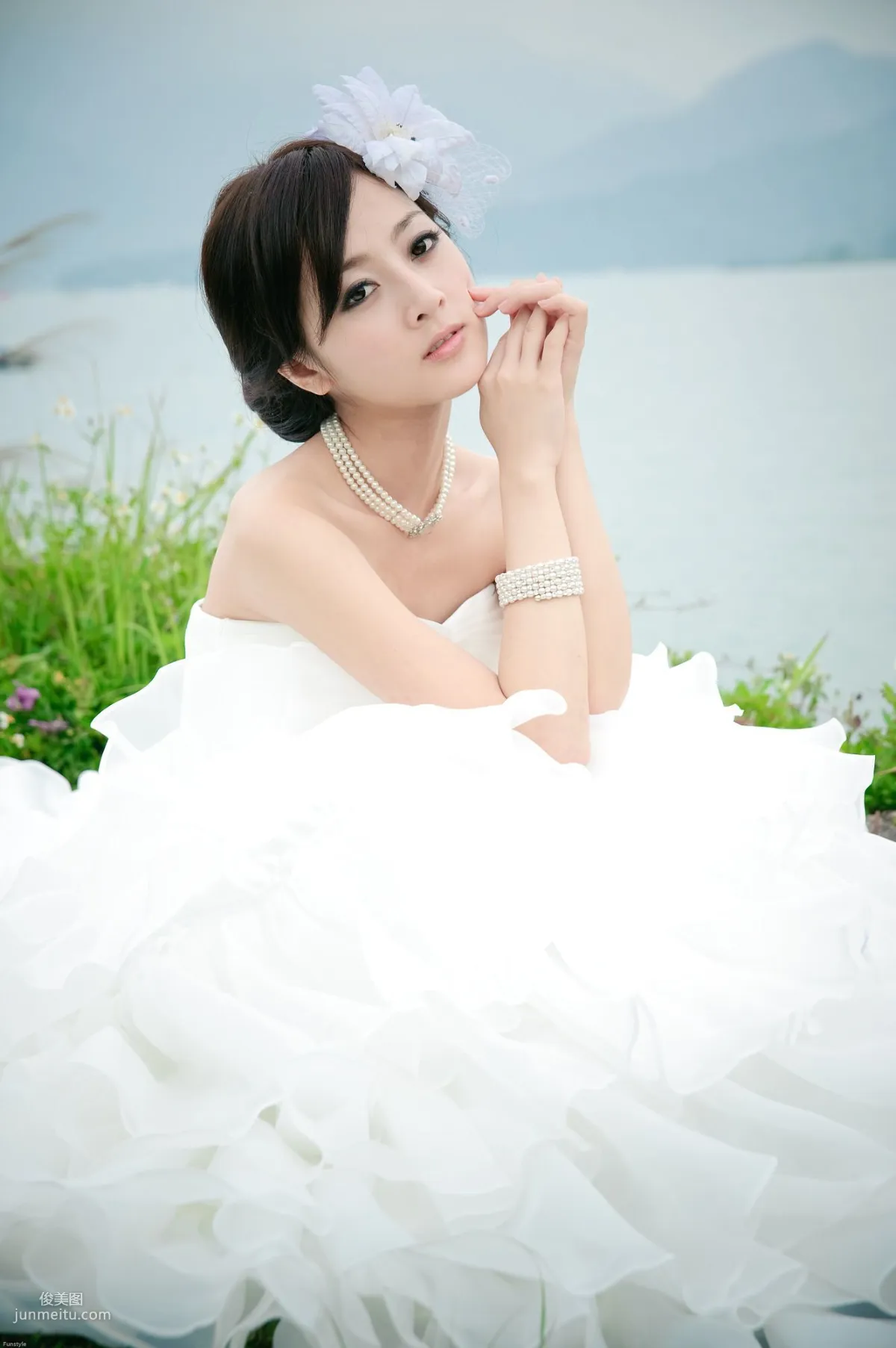 Zhang Kaijie / Zhang Yunfei "Sun Moon Lake + Paper Church (Wedding Dress)" Photo Set photo 33