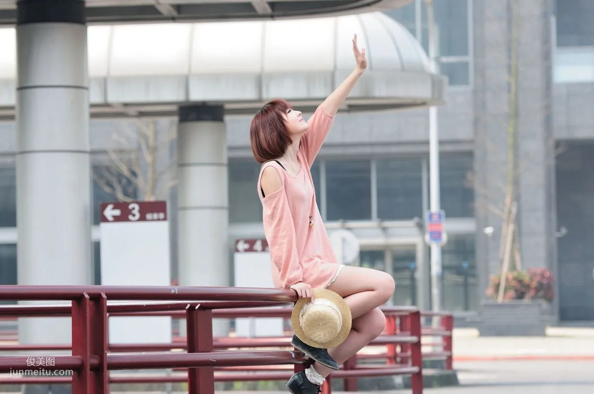 Short-Haired Beauty Xiaozhu patty, 2 Sets of Fresh Street Snap Photo Set photo 13