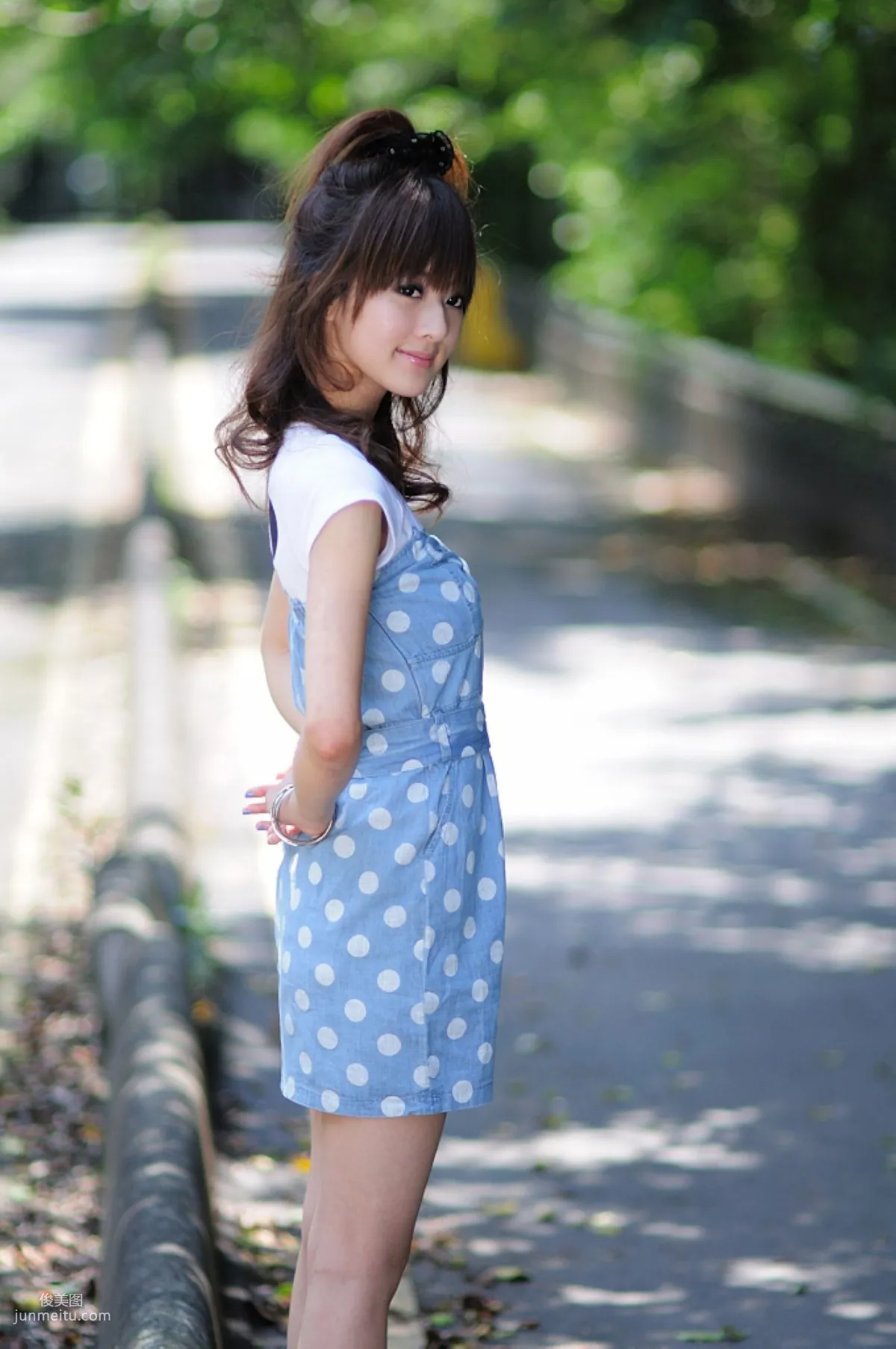 Taiwan Internet Celebrity Guozi MM, Children's Traffic Museum Street Snap Photo Set photo 24
