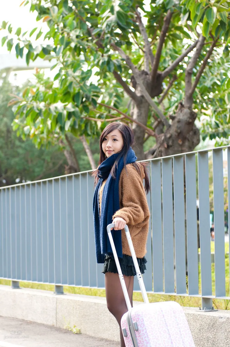 Taiwan Beauty Jiawen Yuanshan Outdoor Shoot Photo Set photo 23