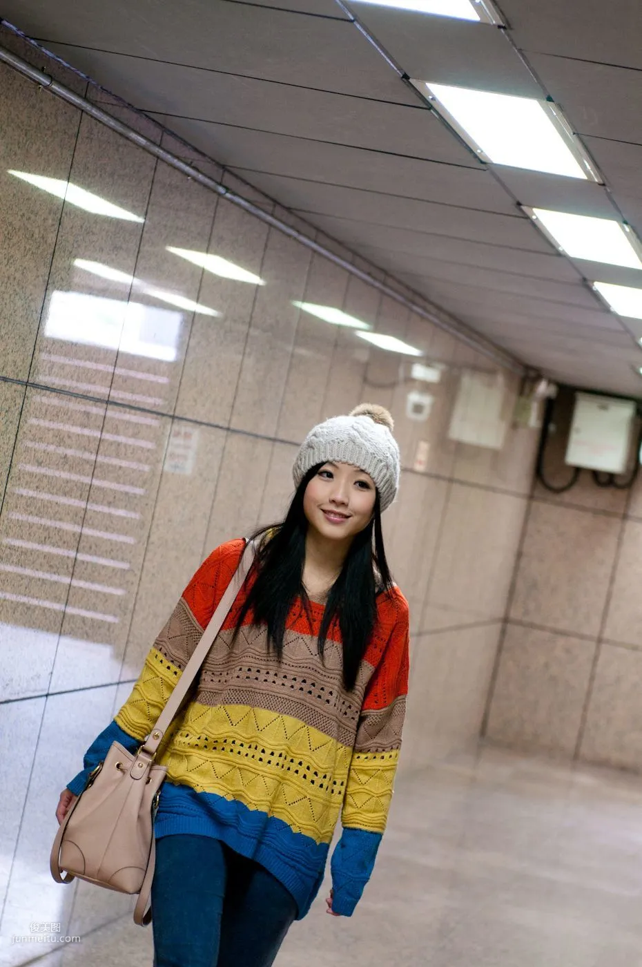 Taiwan Beauty Jiawen Yuanshan Outdoor Shoot Photo Set photo 50