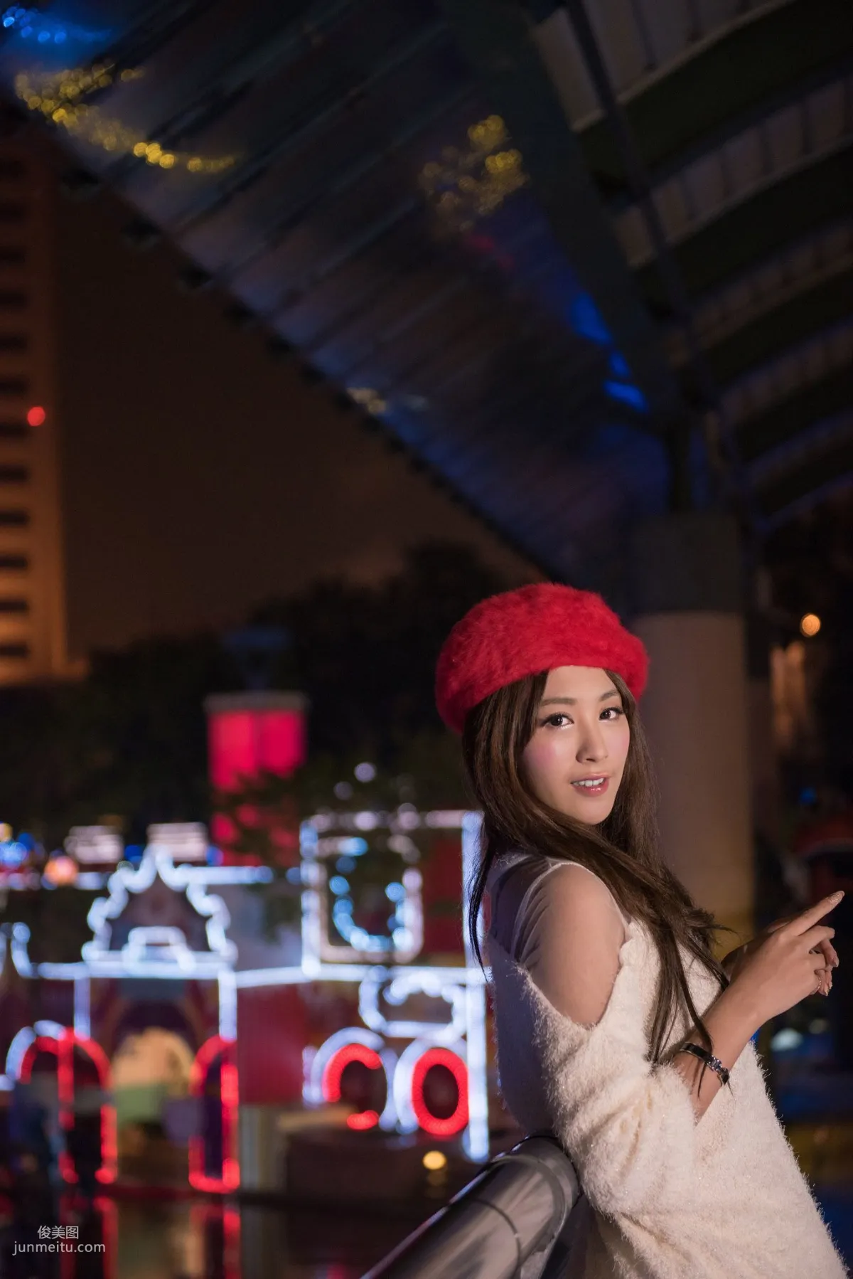 Taiwan Beauty Xia Qing MISO, Christmas Outdoor Shoot Photo Set photo 65