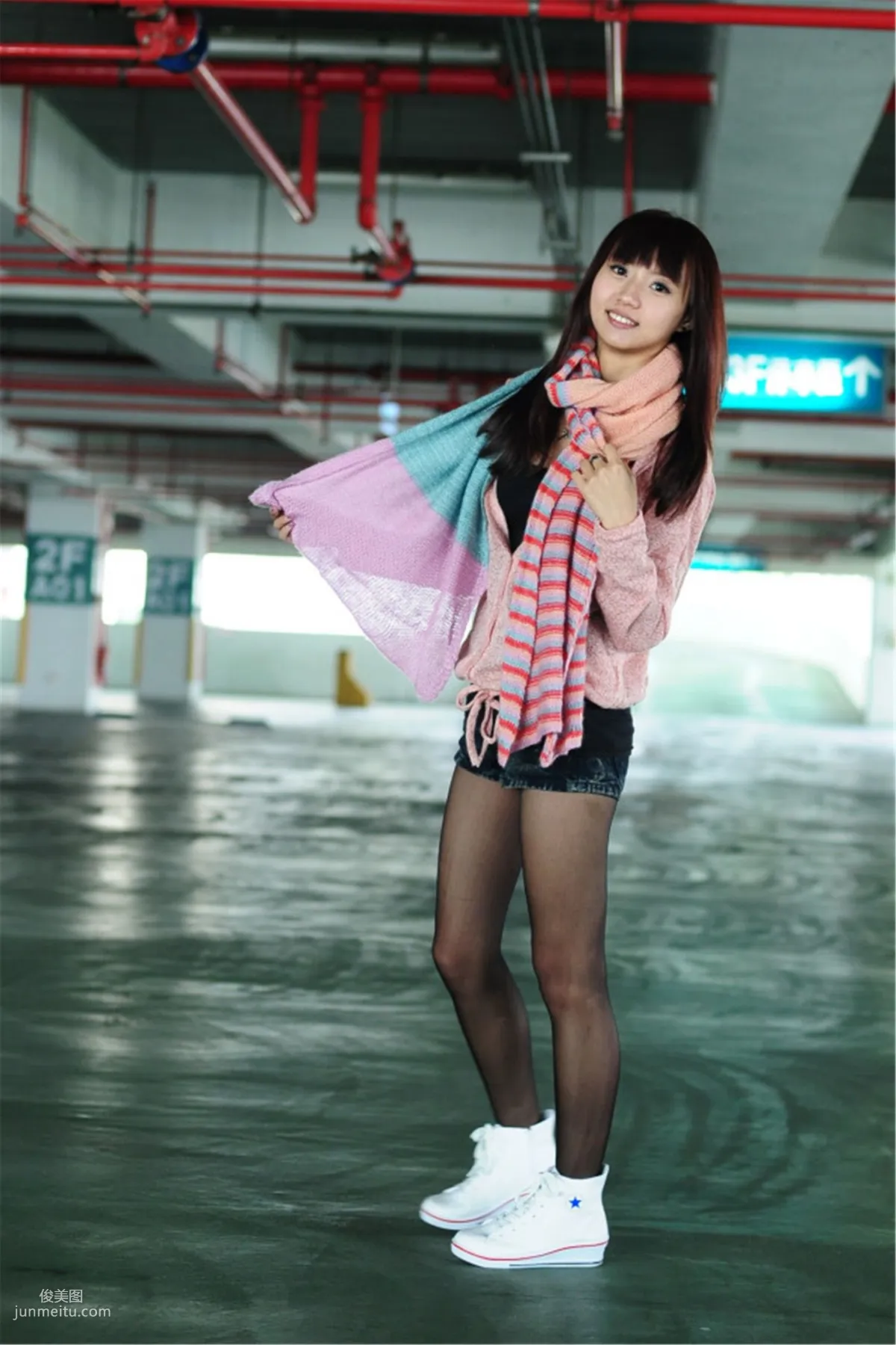 Taiwan Girl Xi Xi《Cute Street Snap Pictures》 Photo Collection photo 36