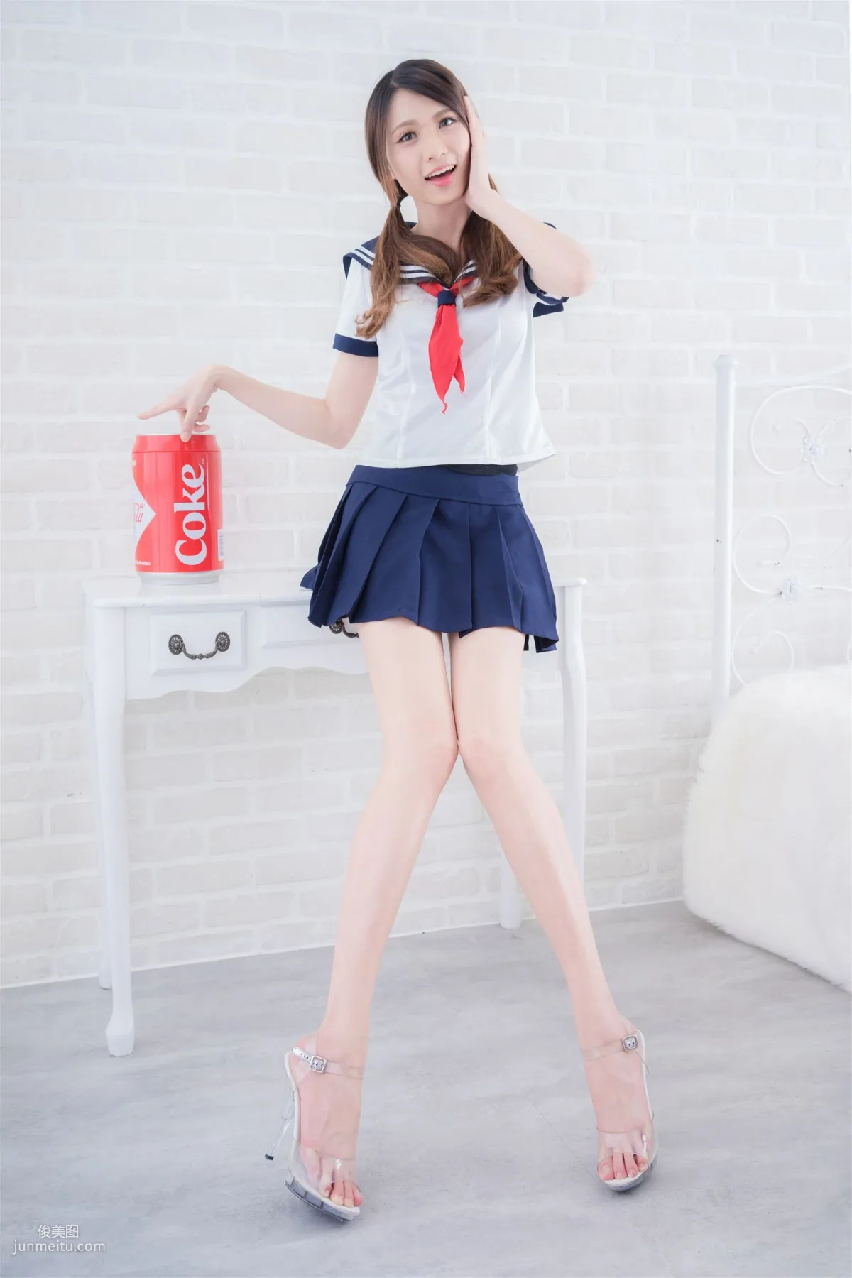 台灣正妹Candice蔡譯心《清新水手服學妹》寫真集 8
