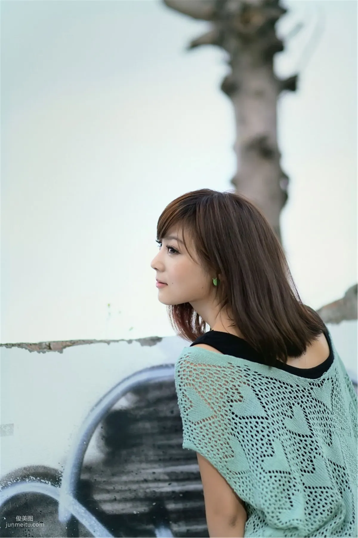 小豬Patty/楊宜軒《居安新村外拍》寫真集 12