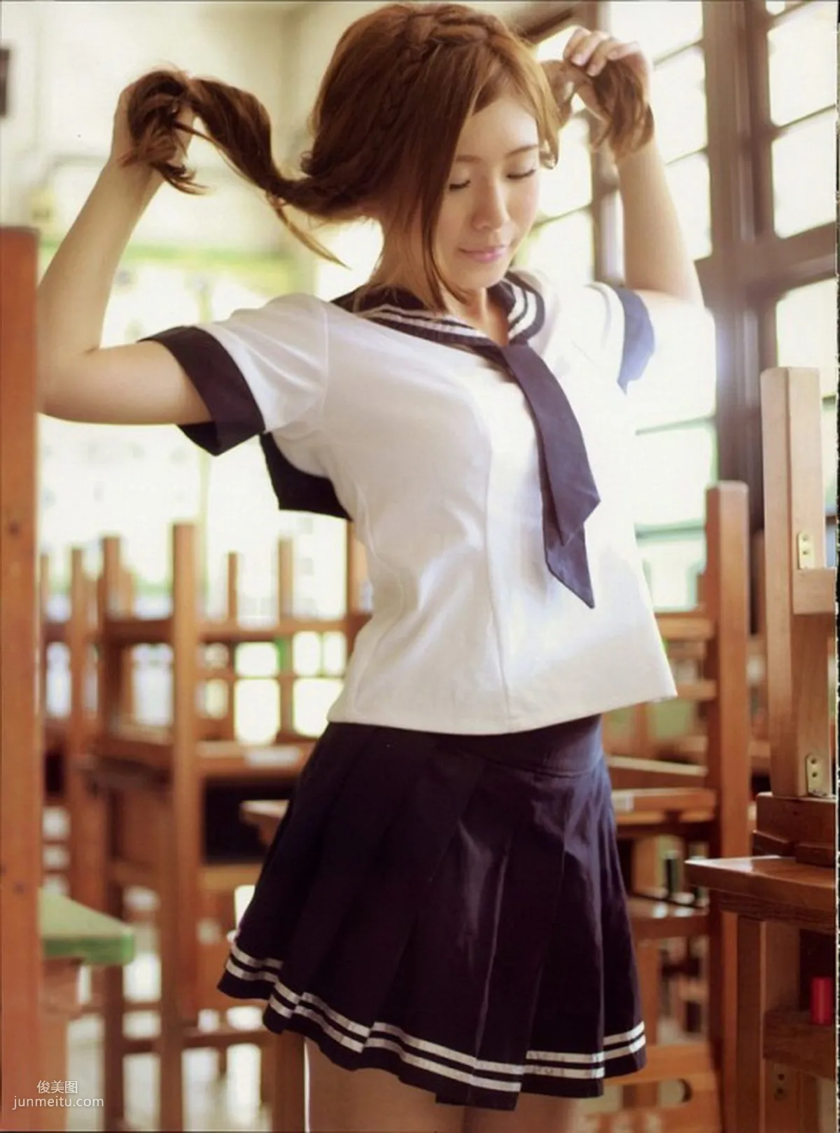 Ili Cheng: Web Idols photo 170
