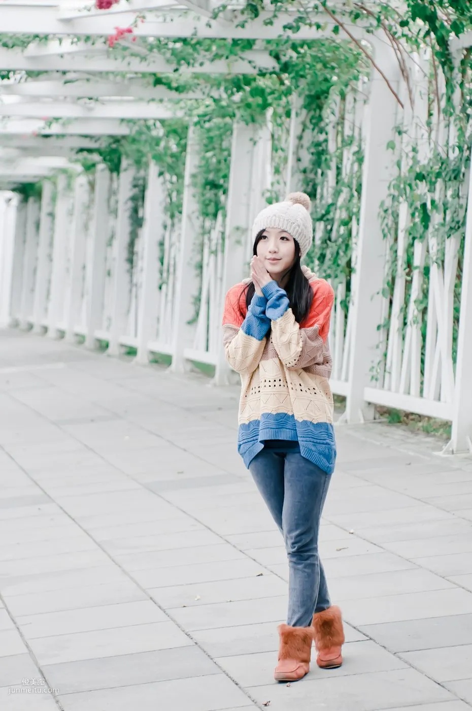 Taiwan Beauty Jiawen Yuanshan Outdoor Shoot Photo Set photo 43