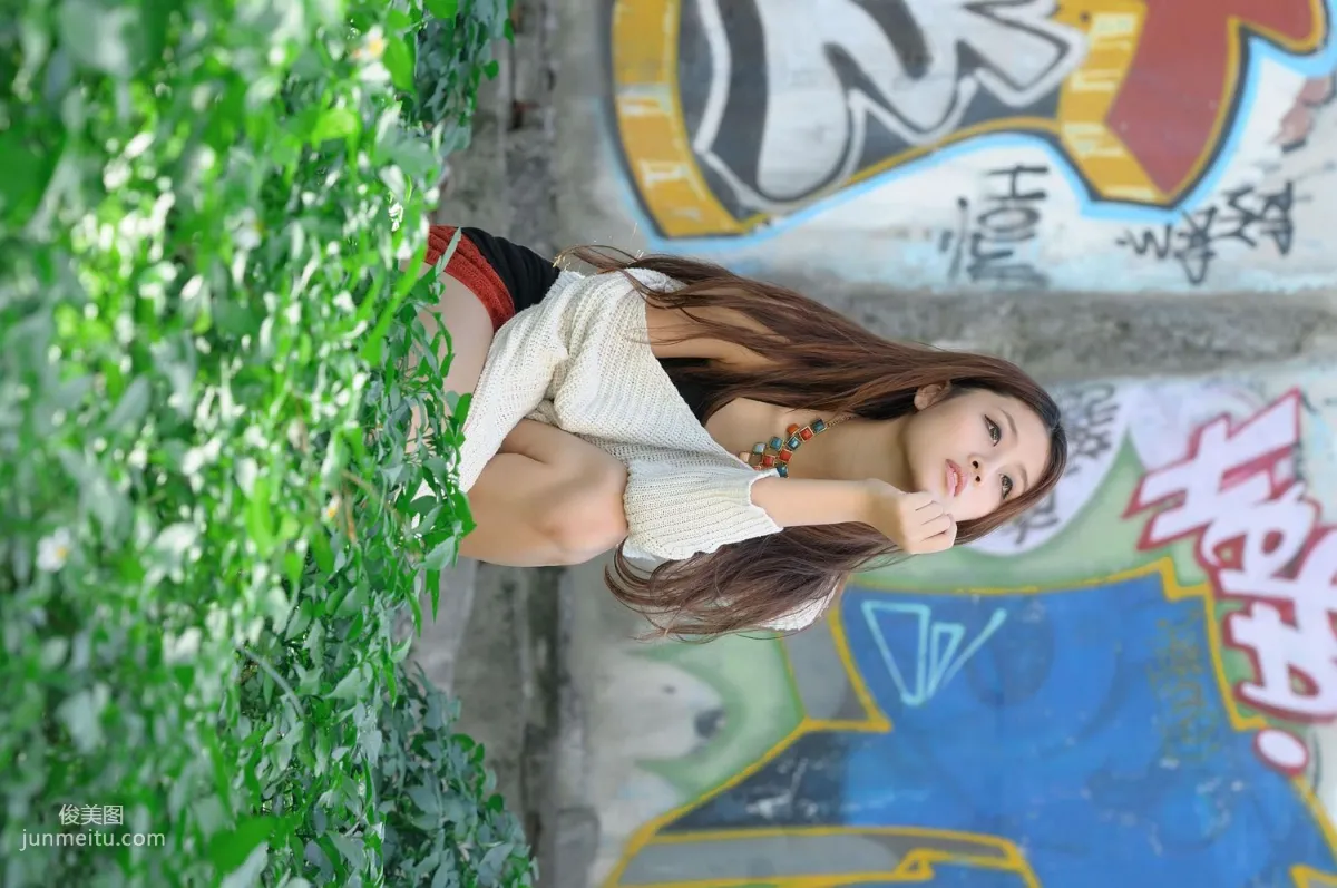 Lin Zhenyi Yuna Fresh and Sweet Outdoor Photos Photo Collection photo 17
