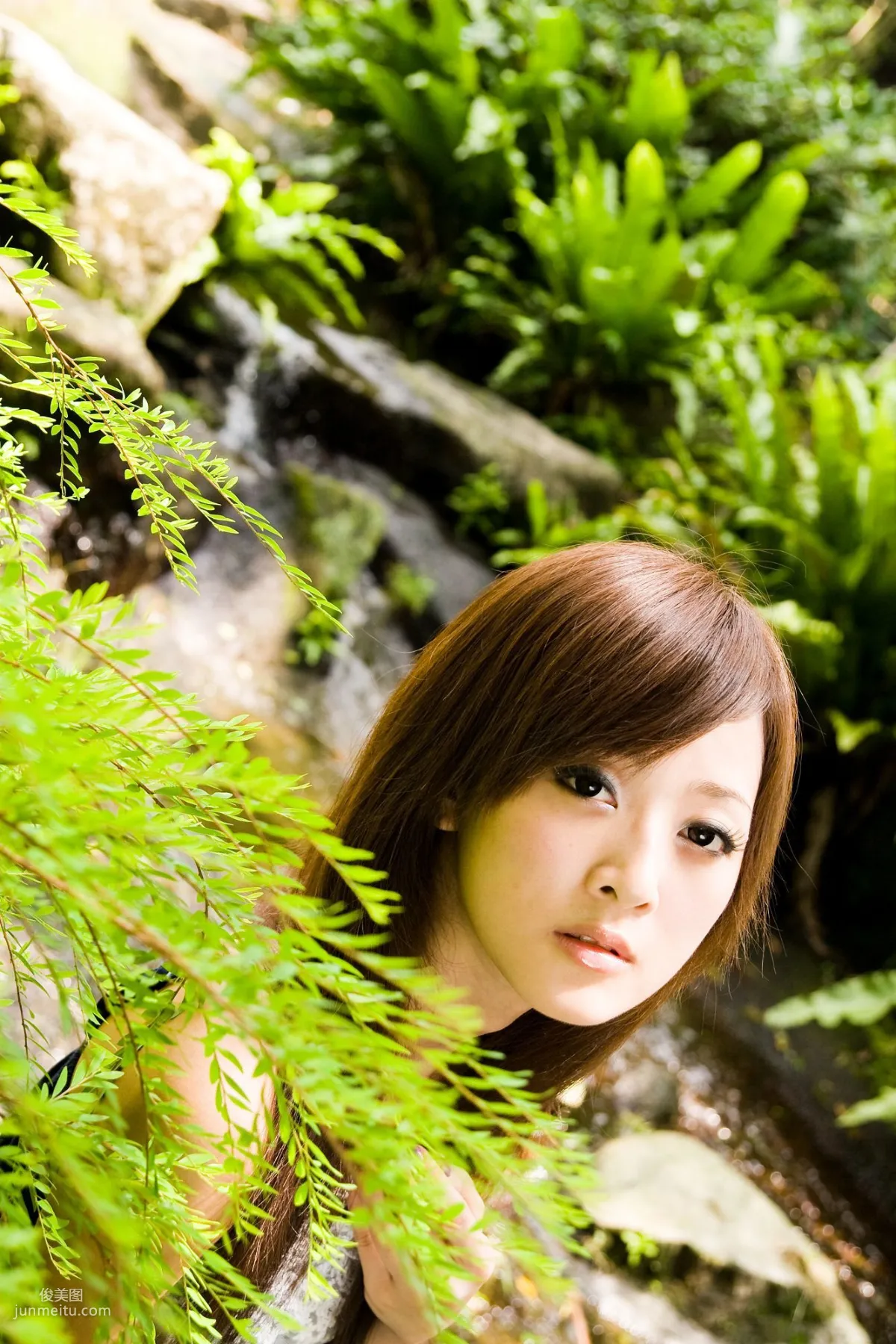 Mikako / Zhang Kaijie, Zhishan Garden, Aboriginal Park Outdoor Shoot Photo Set photo 39