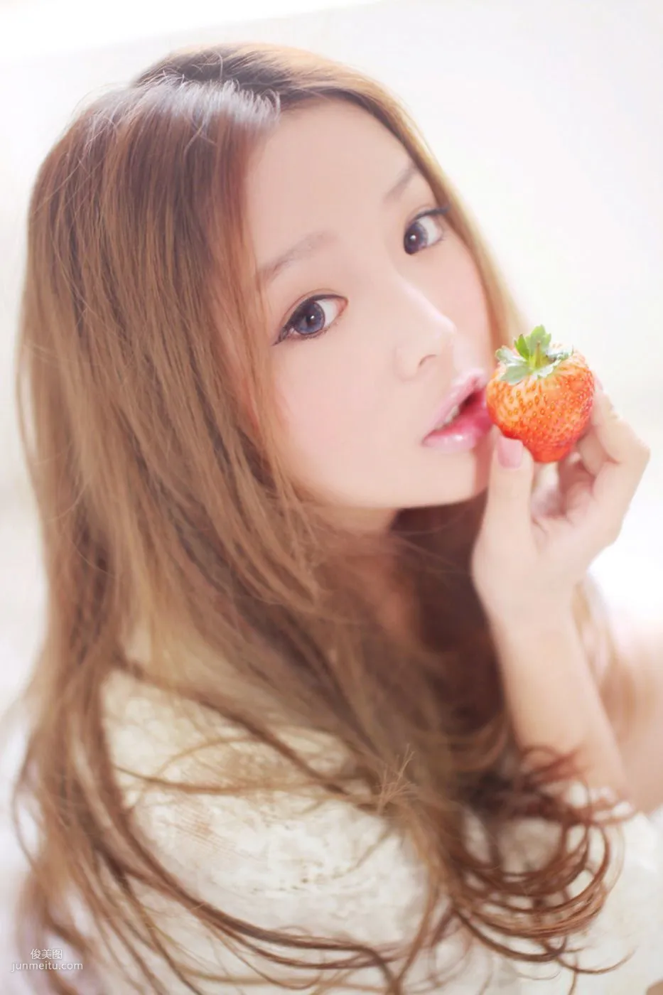 Pei Ziqi: Web Idols photo 40