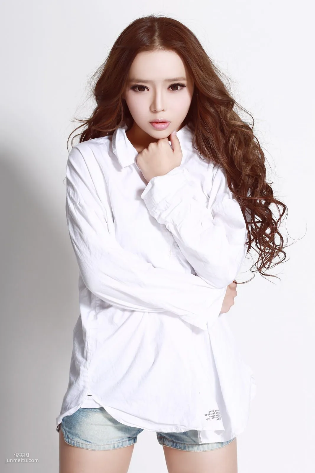 Pei Ziqi: Web Idols photo 6