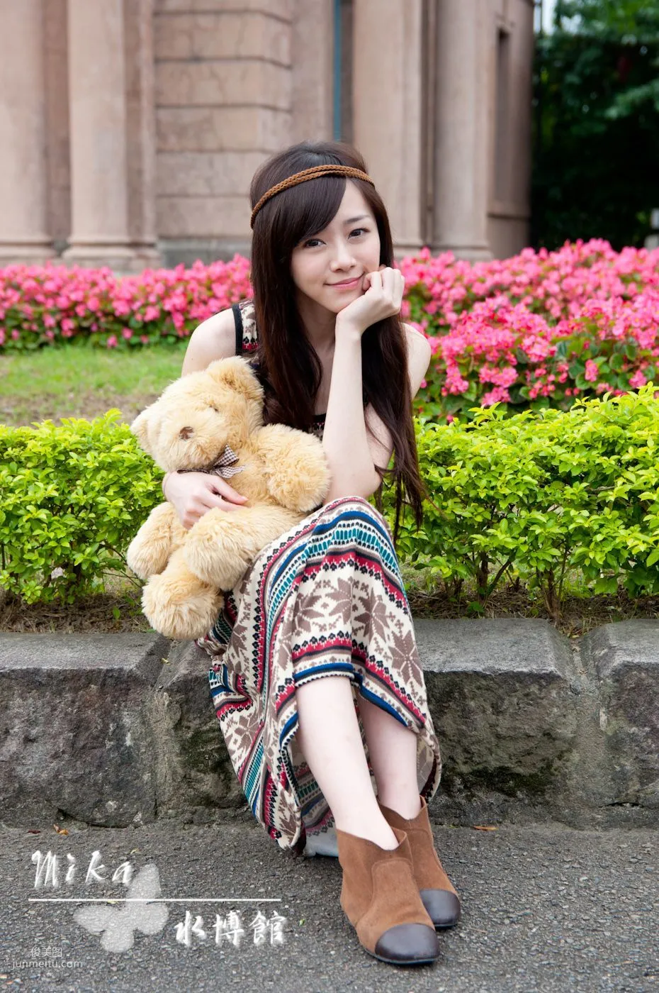 Taiwan Pure Beauty Mika Water Museum Street Snap Photo Set photo 5