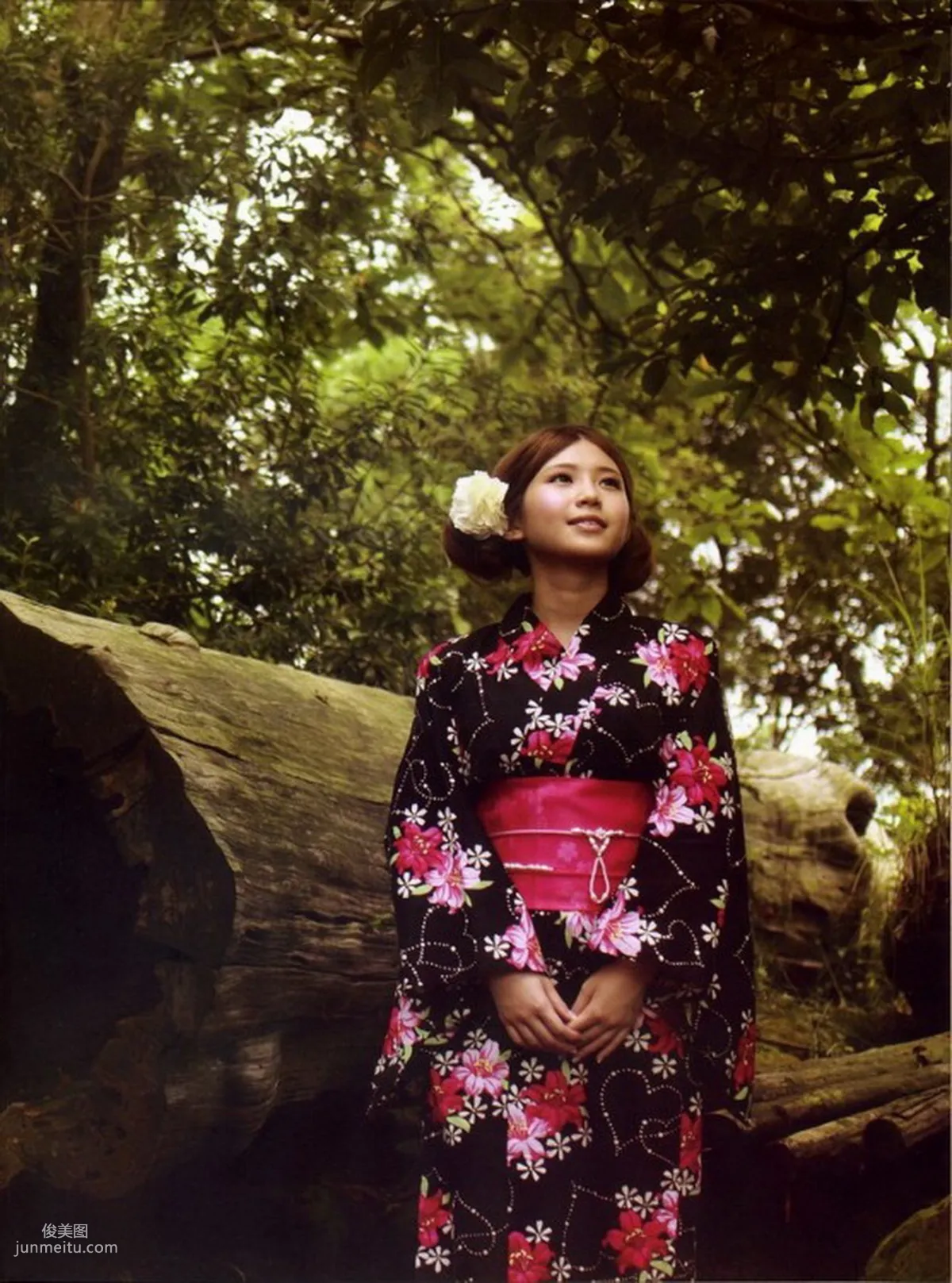 Ili Cheng: Web Idols photo 121