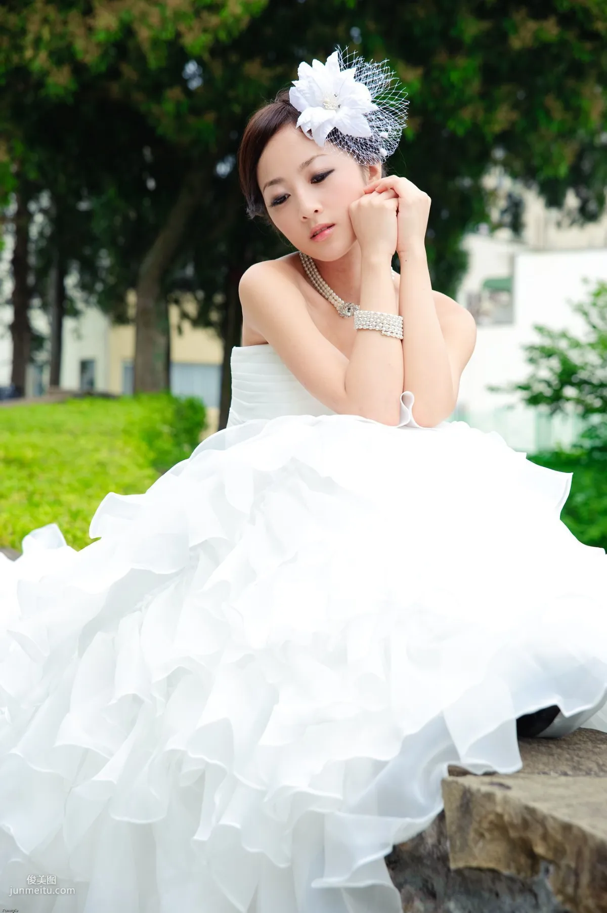 Zhang Kaijie / Zhang Yunfei "Sun Moon Lake + Paper Church (Wedding Dress)" Photo Set photo 19