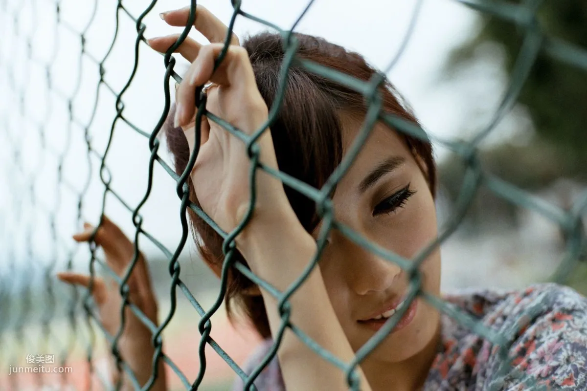 Kila Jingjing/Jin Yunqiao, Campus Beautiful Shoot Series Pictures Photo Collection photo 12