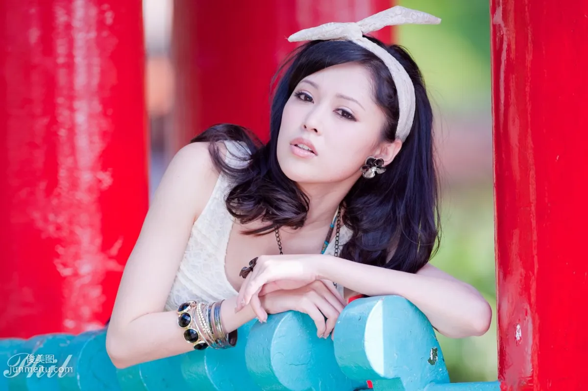 Beautyleg Leg Model Avy Dress Park Outdoor Shoot Photo Set photo 27