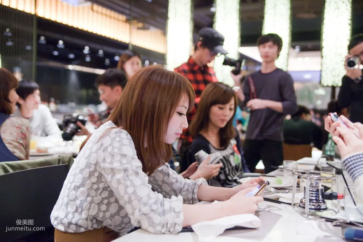 Zhang Kaijie/Mikako, Beautiful Face Year-End Party, HD Event Photo Set photo 4