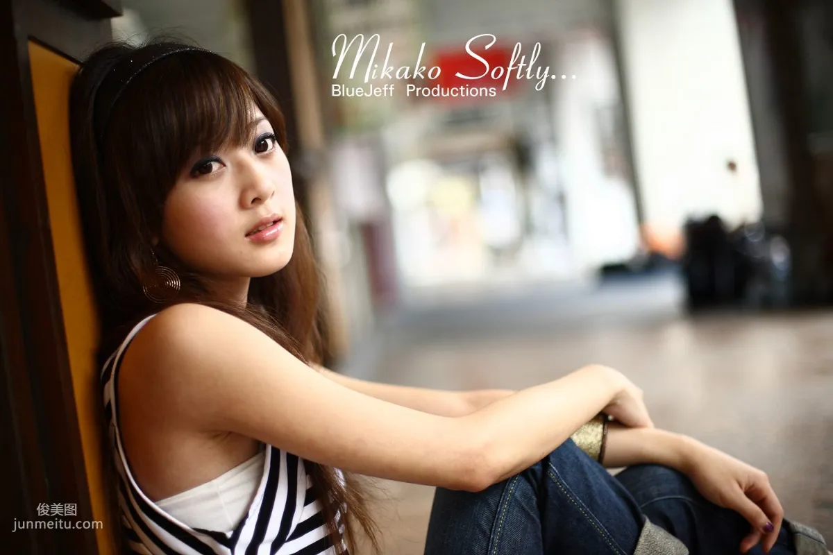 Mikako/張凱潔《咬一口》寫真集 2