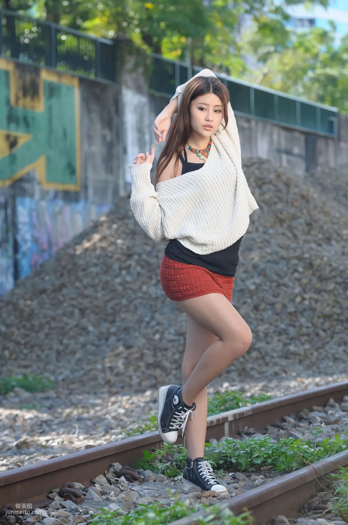 Lin Zhenyi Yuna Fresh and Sweet Outdoor Photos Photo Collection photo 7