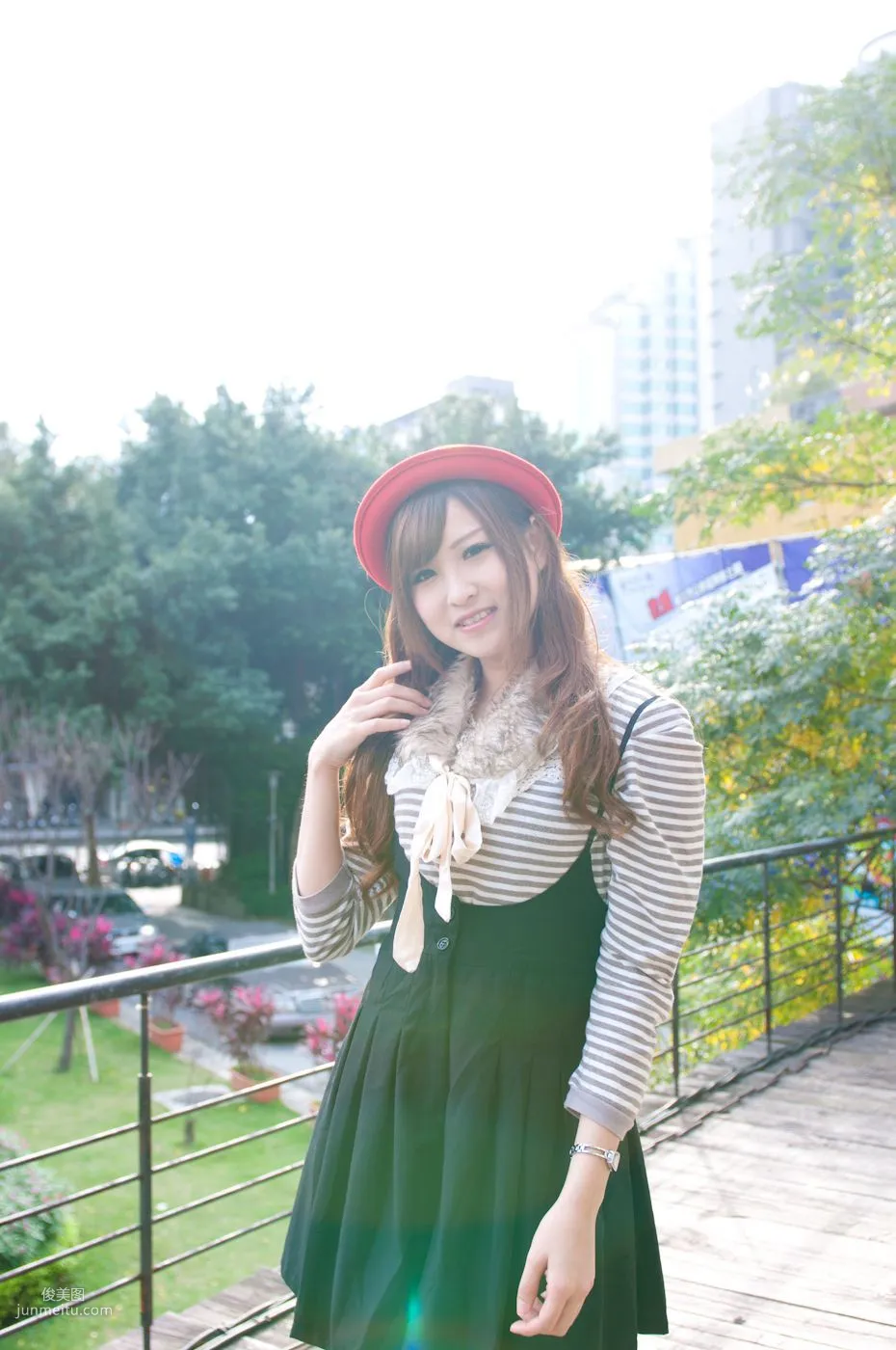 Bu Ding: Web Idols photo 22