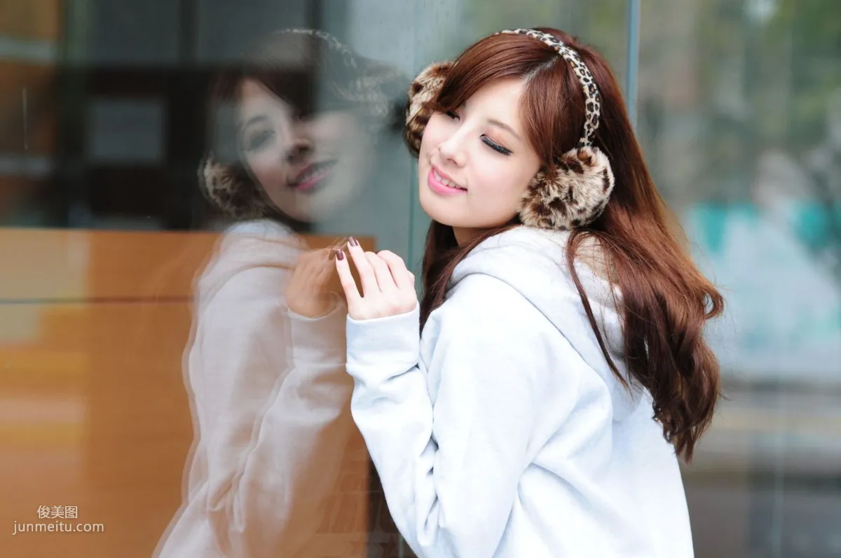 Taiwan Beauty Xiao Mi Kate su, Fresh Outdoor Shoot Photo Collection photo 21