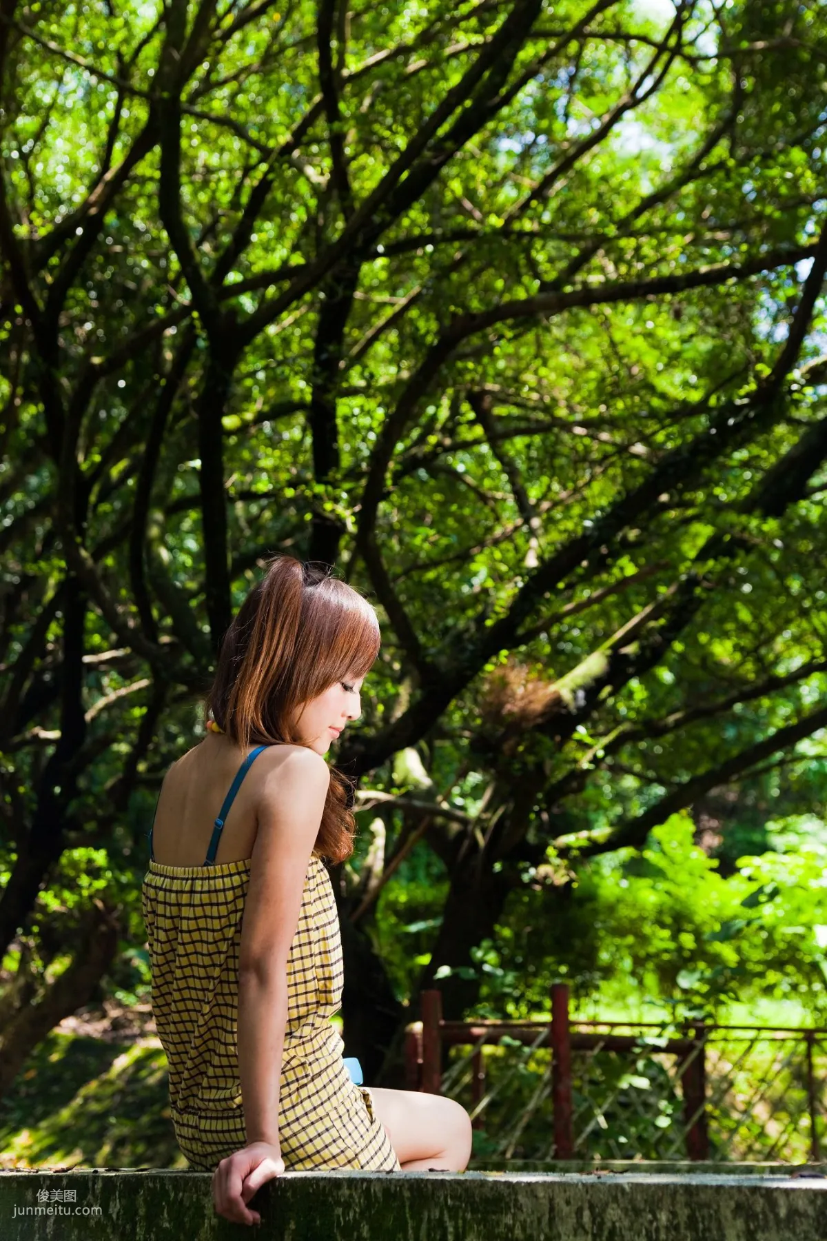 Zhang Kaijie/Mikako 'Zhongxing New Village Outdoor Shoot' Photo Set photo 46