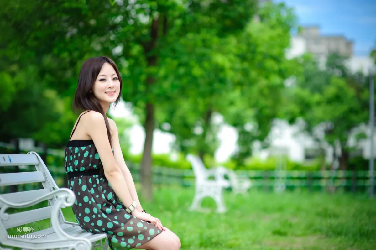 Zhang Kaijie, Yonghe No.4 Park Outdoor Shoot Photo Set photo 15