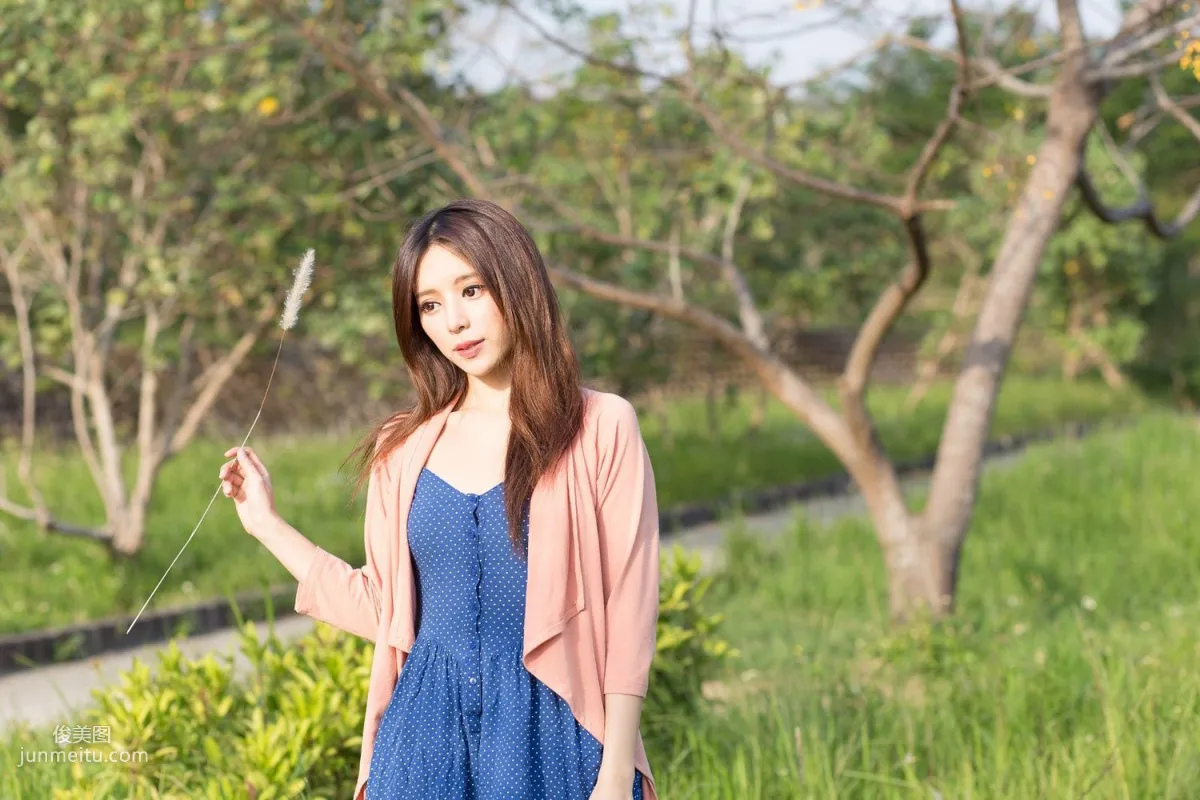 台灣女神張齊郡JULIE《踏青》寫真集 80