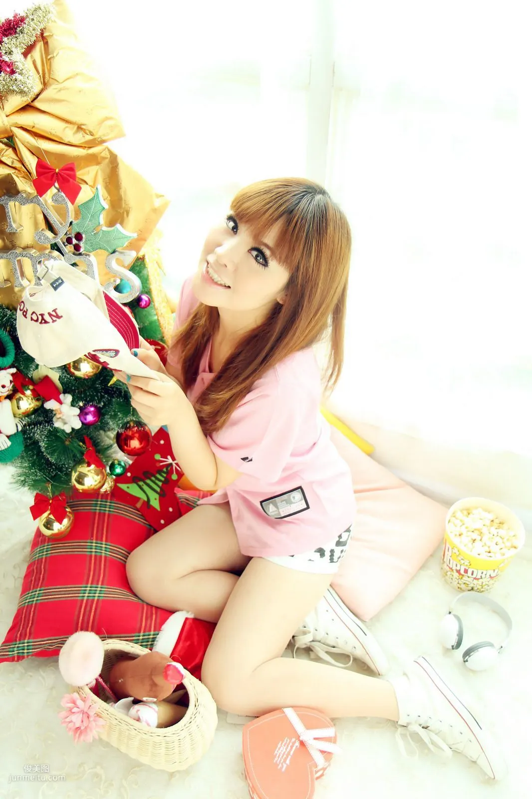 Taiwan Young Model Iris Ai Qien "Various Photo Sets" Big Collection photo 15