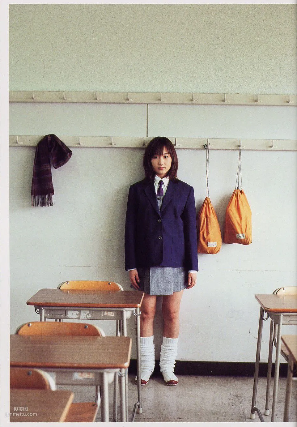 Anzu Sayuri 杏さゆり 《Departure》[PB寫真集] 16