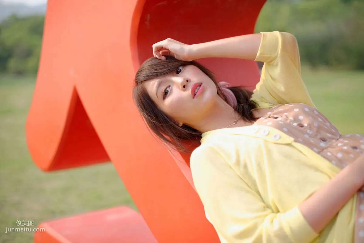 台灣女神張齊郡JULIE《踏青》寫真集 56