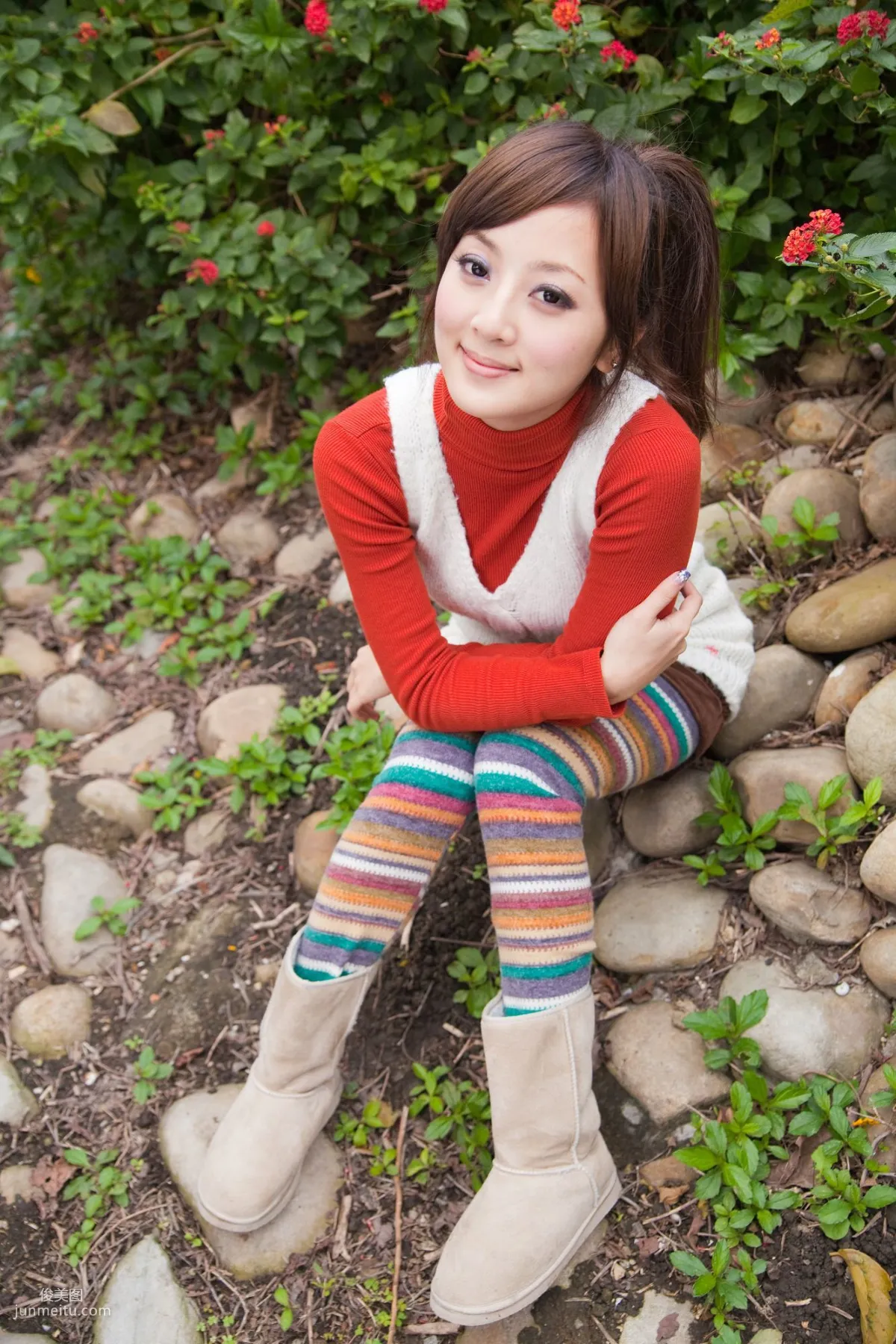 Mikako, Shuangxi Park + Indigenous Park Part I Photo Set photo 60