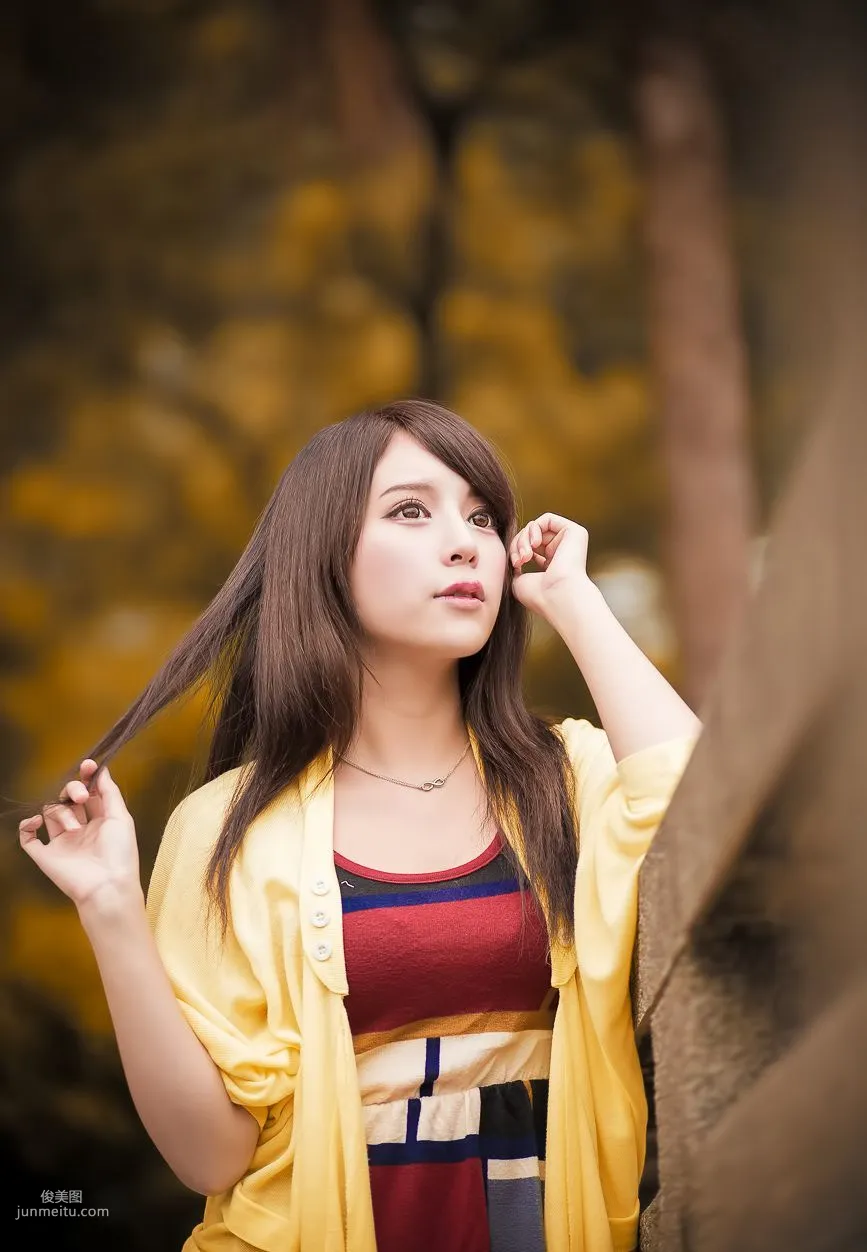 台灣女神張齊郡JULIE《踏青》寫真集 92