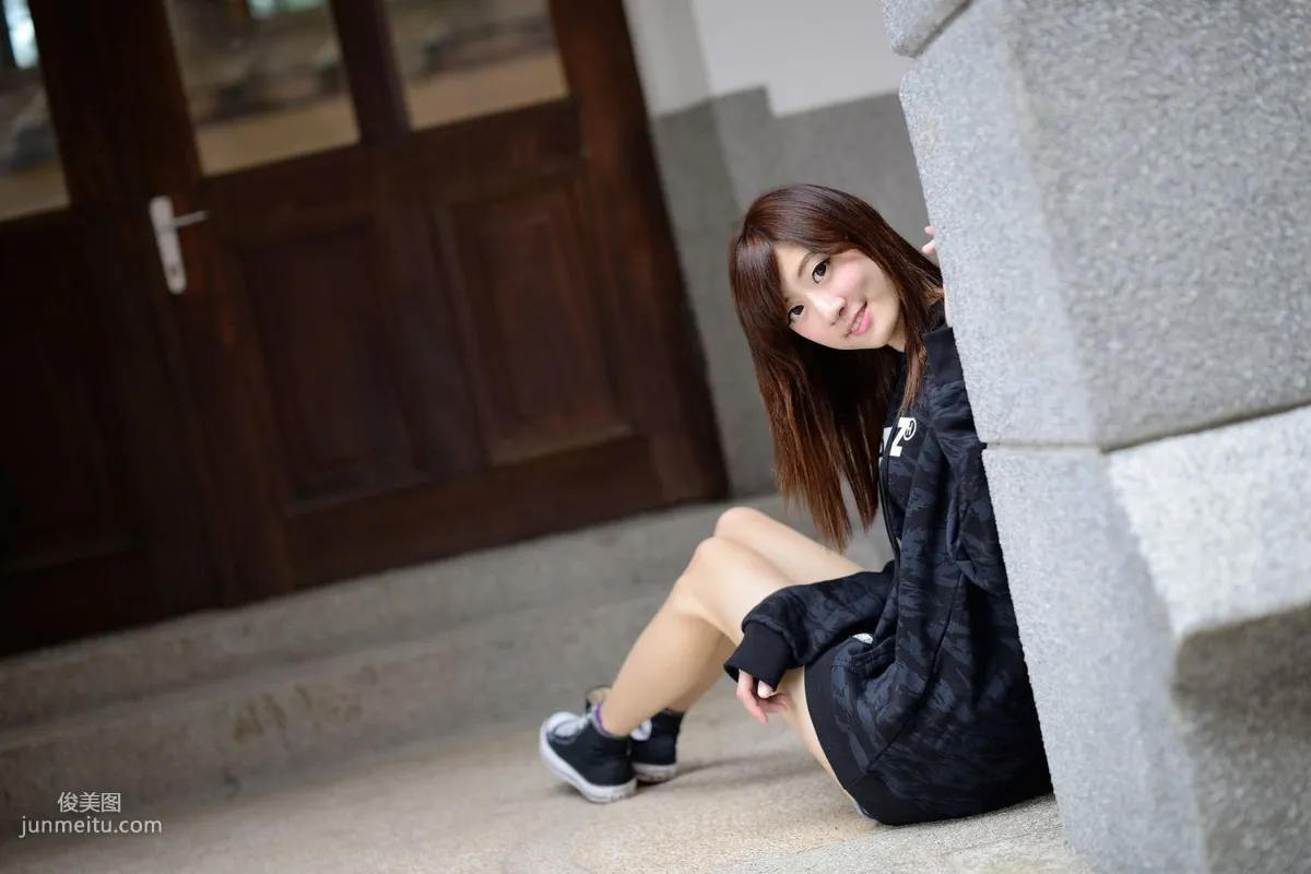 Taiwan Beauty Lin Mojing/Queena 'Junior Schoolmate Era' Photo Set photo 39