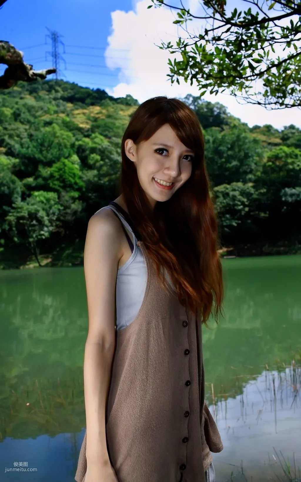 Taiwan Beauty Ning Meng, Fresh and Sweet Outdoor Photo Collection photo 4
