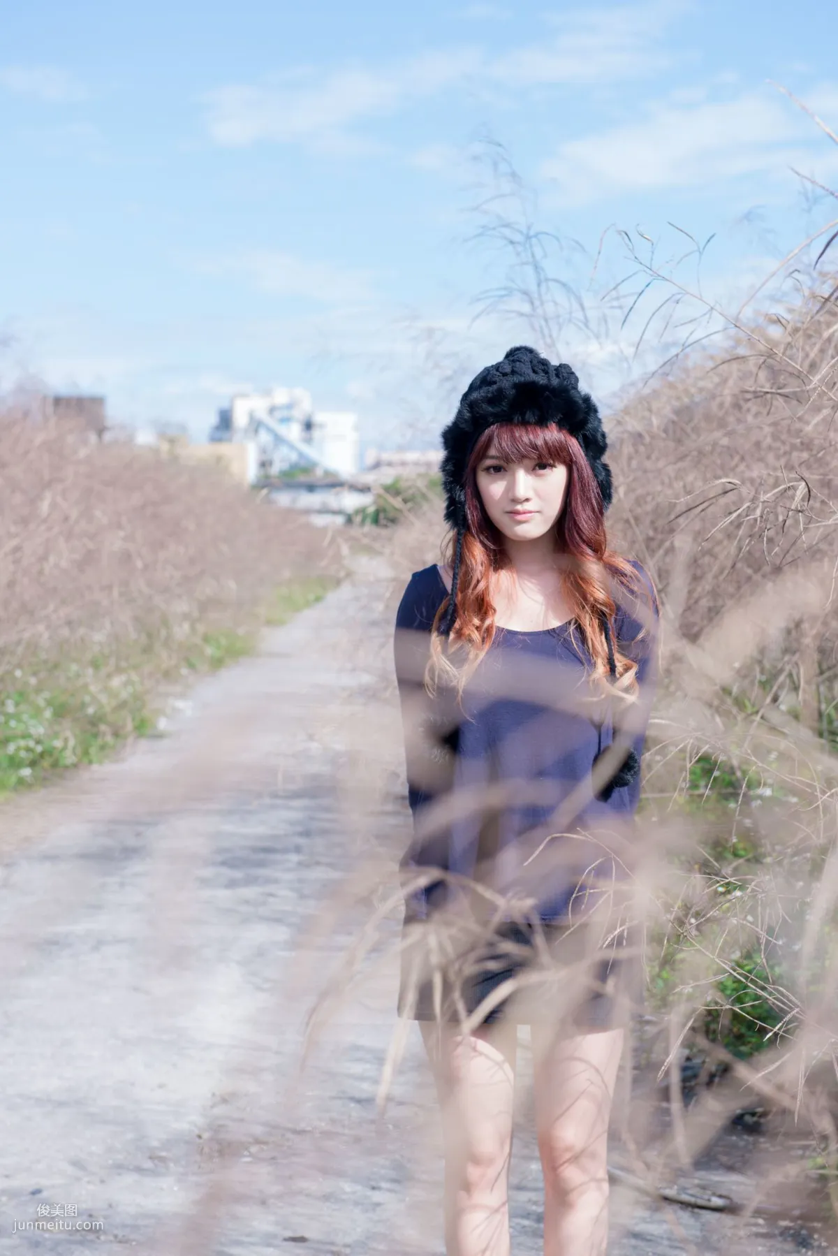 Taiwan Beauty Lin Gangyi Didy, Ruined Station Beautiful Outdoor Shoot, Photo Set photo 22