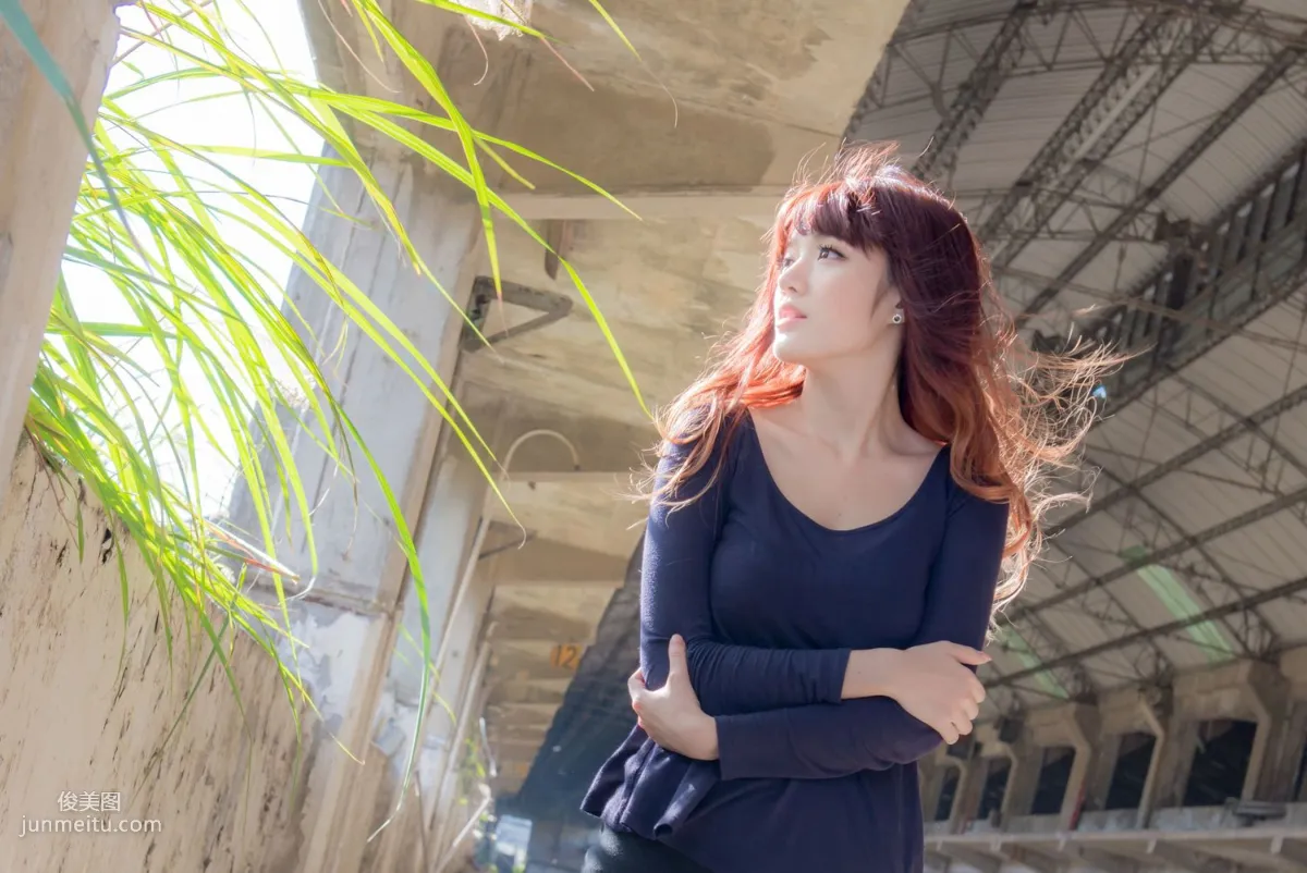 Taiwan Beauty Lin Gangyi Didy, Ruined Station Beautiful Outdoor Shoot, Photo Set photo 34