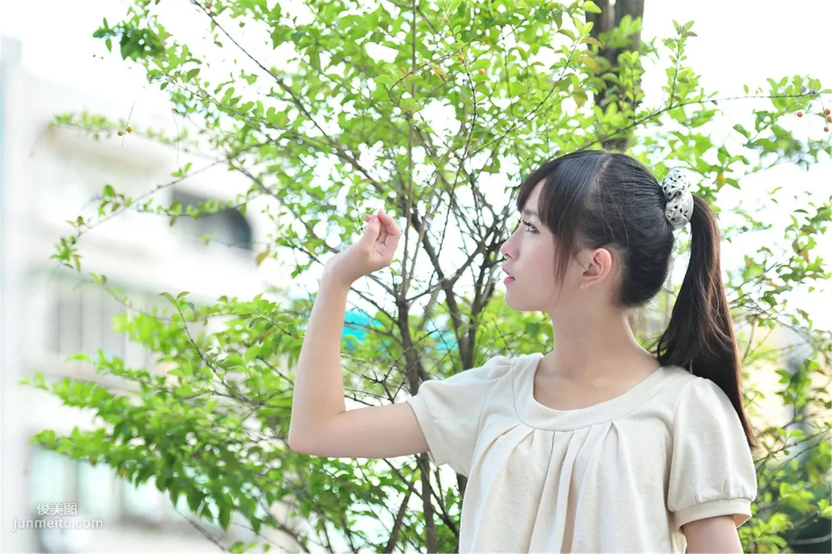 Taiwan Beautiful Girl Xiao Jing (Yu Chengjing), Yat-Sen Park Outdoor Shoot Photo Set photo 4