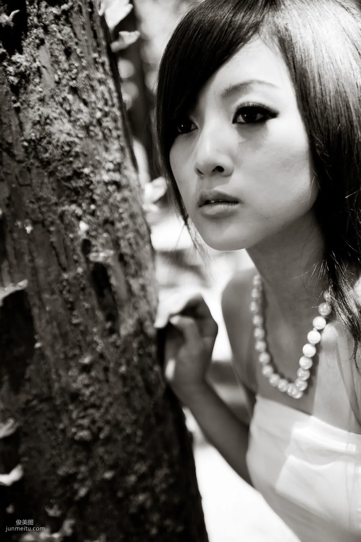 Mikako/Zhang Kaijie White Waltz x Black Obsession Yangmingshan Zhuzihu Outdoor Shoot Photo Set photo 58