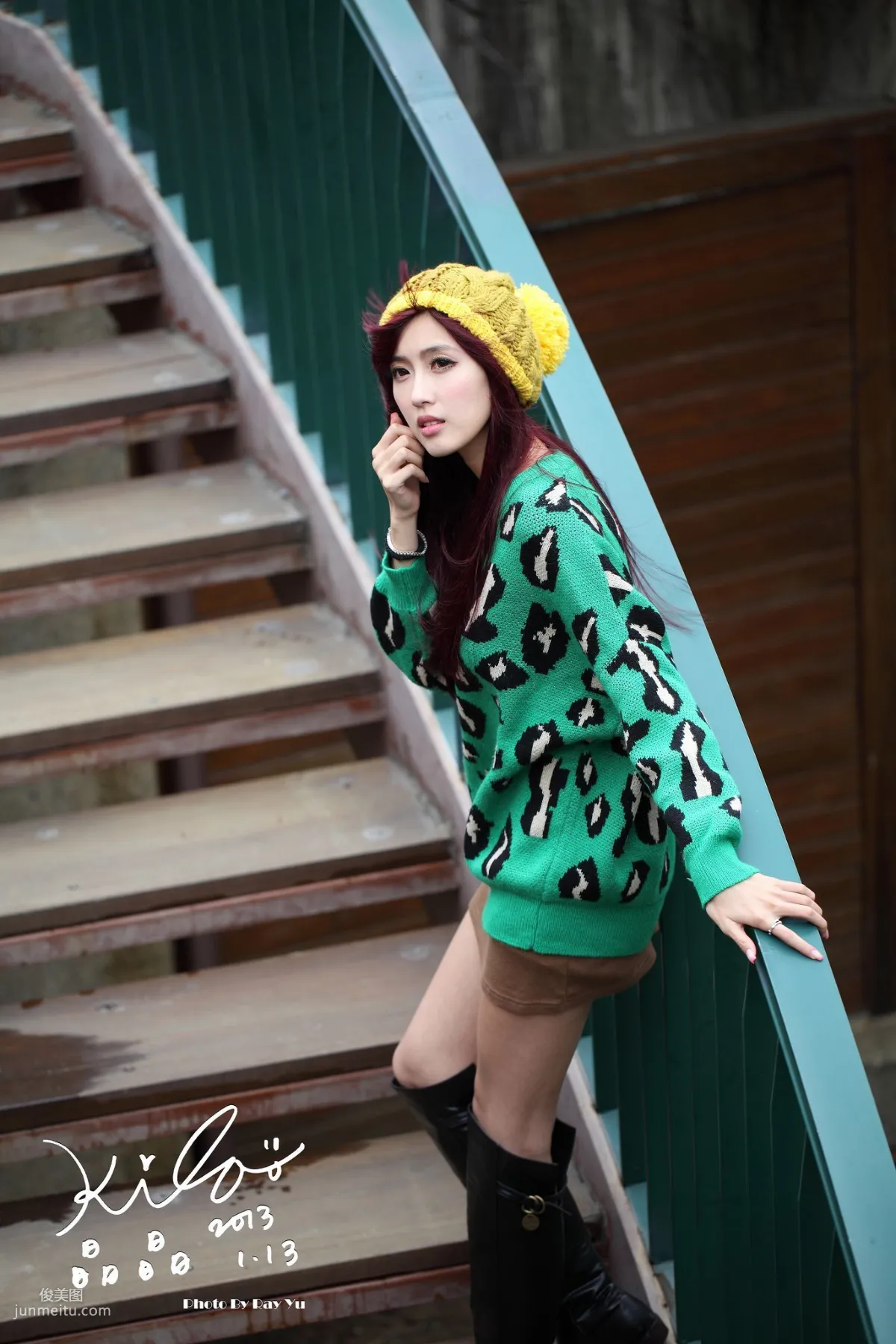 Taiwan Model Liao Tingling/Kila Jingjing, Green Long Coat + Long Boots, Street Snap Photo Set photo 21