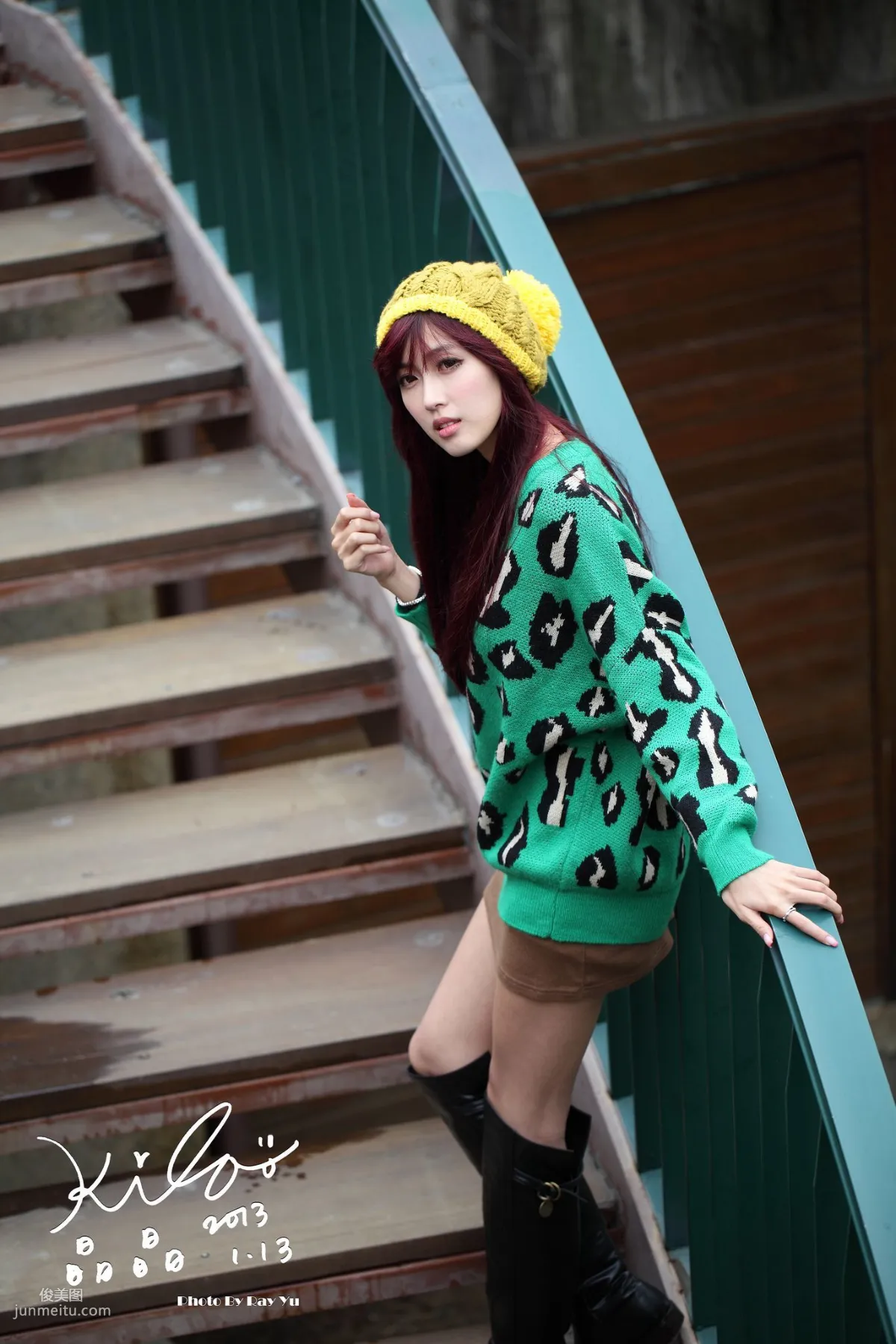 Taiwan Model Liao Tingling/Kila Jingjing, Green Long Coat + Long Boots, Street Snap Photo Set photo 31
